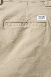 3---CHINOSHORT_TAUPE_C_1200x