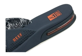 7---CJ6751_FANNING_NAVY_ORANGE_TROPIC_DTL2_GBkopie