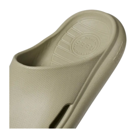 7---CJ5760_KIDSRIOSLIDE_ABBEYSTONE_DTL2kopie