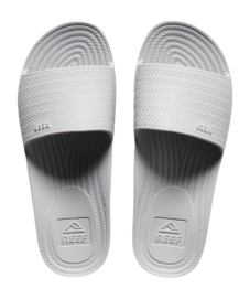 4---Reef_Womens_Water_Scout_Fog-top_900x