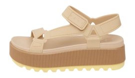 3---CJ6335_WATER_REM_HIGHER_PALE_BANANA_LS_GB