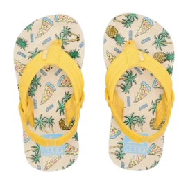 4---CJ6625_LITTLE_AHI_HAWAIIAN_PIZZA_T_GBkopie