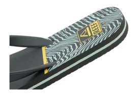 7---CJ6636_KIDS_SWITCHFOOT_PRINT_BLACK_YELLOW_SWELL_DTL2_GBkopie