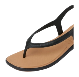 5---CJ7168_WATERWILLOWMAYA_BLACKTAN_DTL1_SHADOW-900x900-c4cc11b