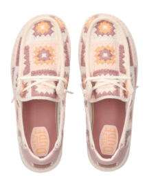Instapper HEYDUDE Women Wendy Cottage Crochet Petal Pink Multi