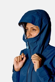 4---womens_firewall_mountain_jacket_tempestblue_qwg_97_tmb_model_4809