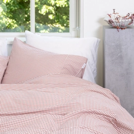 2---Gingham-rosewood-3