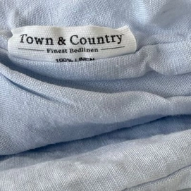 2---town-and-country-linnen