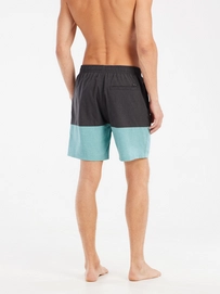 7---71751021_486_model_back-half_01
