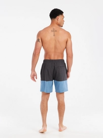 7---71751021_511_model_back-full_01