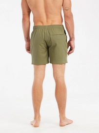 7---71751045_476_model_back-half_01