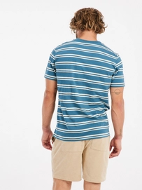 8---17751006_394_model_back-half_01