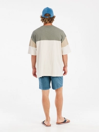 6---17751015_782_model_back-full_01