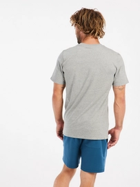 7---17751046_592_model_back-half_01