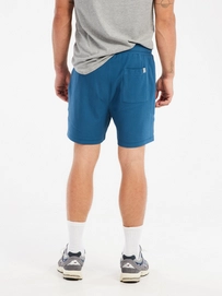 7---23751012_394_model_back-half_01