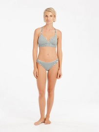 4---72651018_663_model_front-full_01