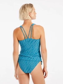 7---78651003_341_model_back-half_01