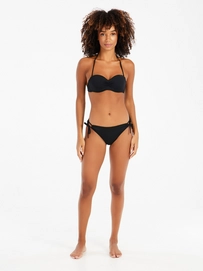8---72651070_290_model_front-full_01