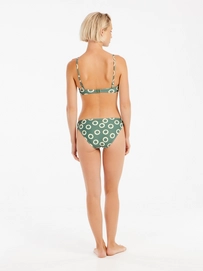 7---72651073_663_model_back-full_01