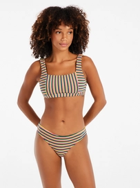 5---72651075_841_model_front-half_01