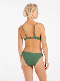 7---72651084_663_model_back-half_01