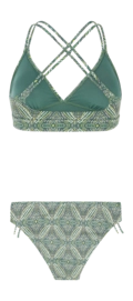 2---72651090_663_back