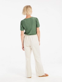 6---17651002_663_model_back-full_01