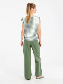 7---17651029_663_model_back-full_01