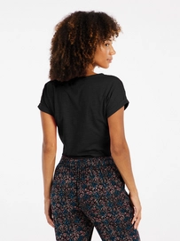 7---17651031_290_model_back-half_01