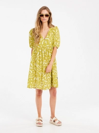 4---24651014_951_model_front-full_01