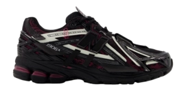 New Balance Unisex U1906AD Black/Dragon Berry/White