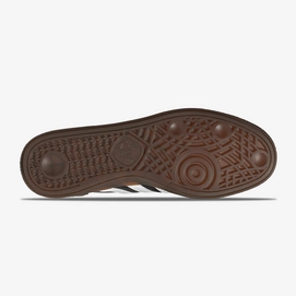3---IE3402_4_FOOTWEAR_Photography_BottomView_transparent