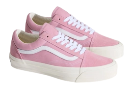 2---Premium-Old-Skool-Shoe (1)