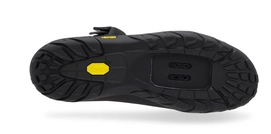 260043001-Giro_S_Terraduro_Black_Sole