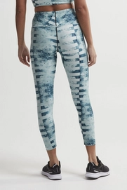 3---1907047_139998_Charge 78 Tights_C2