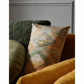 3---FABIENNE_MUSTARD_CUSHION_SFEER_01_LR