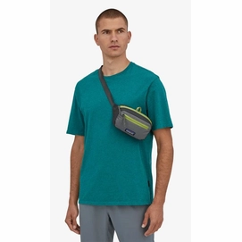 3---Heuptas Patagonia Ultralight Black Hole Mini Hip Pack Forge Grey-3