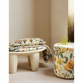 3---Lisa_Pouf_Silk_100321_481_LR_S1_P