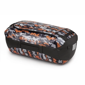 3---TransporterDuffel65_F21_Side2_BlackOrangeCamo
