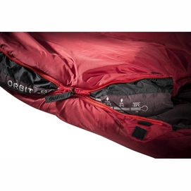 3---deuter-orbit-5-sl-schlafsack-cranberry-aubergine-rv-rechts (2)