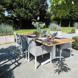 3---diningtable-suns-green-stockholm-mood-04_1500