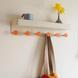 3---xwg01_xws01_wandgarderobe_wandspiegel_creme_ambiente_01_2021_1880x1060px_7df32904_1000x1000