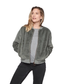 3610392_468_model_front-half_01