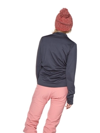 3612192_900_model_back-half_01
