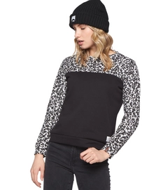 3614692_401_model_front-half_02
