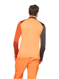 3710992_175_model_back-half_01