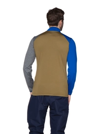 3710992_470_model_back-half_01