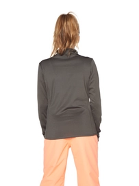 3910200_756_model_back-half_01