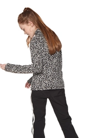 3911292_401_model_back-half_01