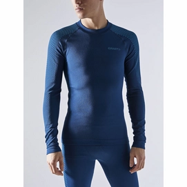 4---1909732-349652_ADV Warm Fuseknit Intensity LS_Closeup1